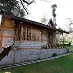 Oyo 13352 Home Modern Stay 3Bhk Hadimba Temple